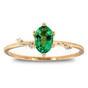 Oval Green Emerald Vintage Fashion Ring 1/2ct.